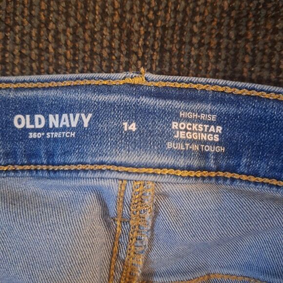 Old Navy - High Rise Rockstar Jeggings - Picture 2 of 3